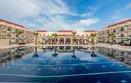 Swimming Pool 2 Sokha Palace Siem Reap Hotel