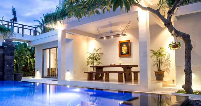 Kolam Renang Sunset Paradise Villa Jimbaran 3003