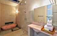In-room Bathroom 2 Villa Swan Ubud
