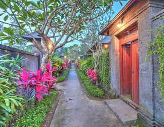 Exterior 2 Villa Aprikot Ubud