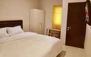 Kamar Tidur 6 The Lenny Inn