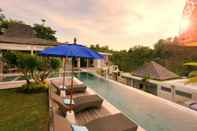 Kolam Renang Sunset Paradise Villa Uluwatu