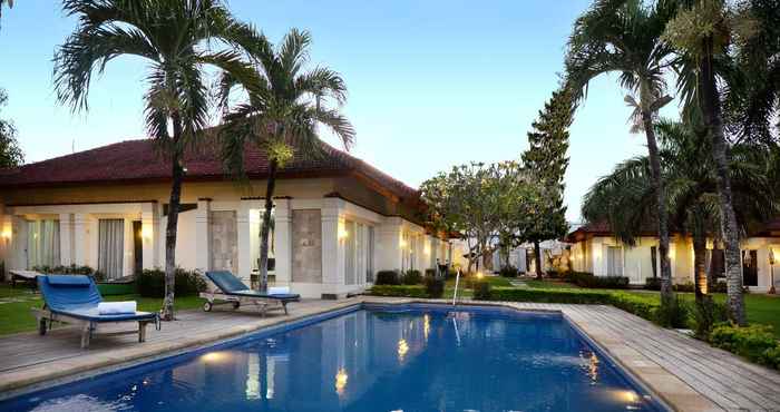 Swimming Pool Bali Breezz Hotel