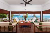 Bar, Kafe, dan Lounge Baan Khunying – Secluded Phuket Beachfront Villa