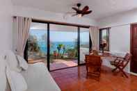 Ruang untuk Umum Baan Khunying – Secluded Phuket Beachfront Villa