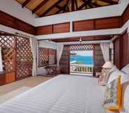 Kamar Tidur 6 Baan Khunying – Secluded Phuket Beachfront Villa