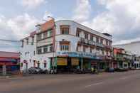 Bangunan Segamat Red Orange Hotel 