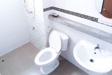 객실 내 욕실 Prapai Place Donmuang