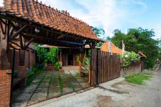 Bangunan 4 Omah Nglaras Homestay