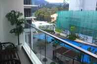 Kolam Renang Holiday Home @ Midhills Genting