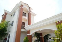 外部的 7 OYO 905 Hotel De'light Villa