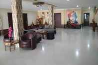 Lobby HOTEL DUBEST