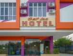 EXTERIOR_BUILDING OYO 1043 Get Inn Hotel Sendayan