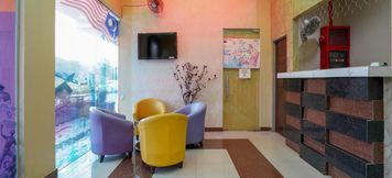 Lobi 3 OYO 1043 Get Inn Hotel Sendayan