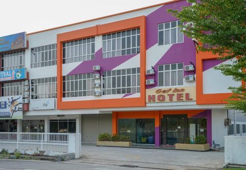 Bangunan OYO 1043 Get Inn Hotel Sendayan