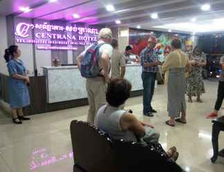 Lobby 2 Centrana Hotel