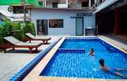 สระว่ายน้ำ 2 Coconut Grove Hotel Samui