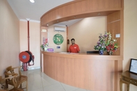 Lobi OYO 892 Hotel Grand Nadia