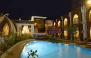 สระว่ายน้ำ 3 Razagyo Hotel - Win Unity Hotel Bagan