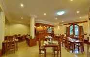 ร้านอาหาร 5 Win Unity Hotel (Pyin Oo Lwin)