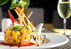 레스토랑 7 Metta Residence & Spa