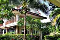 ภายนอกอาคาร Baan Talay Samran 4 Bedrooms Beach Villa with 3 Pools