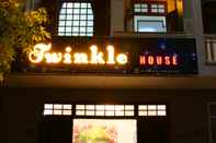 Bên ngoài Twinkle House