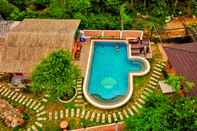 Swimming Pool Hosana Resort & Spa