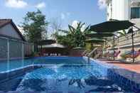 Swimming Pool Eden De Vang Vieng Hotel
