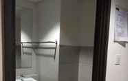 In-room Bathroom 7 Apartemen Bintaro Icon By Tasya