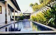 Swimming Pool 3 Lian Homestay