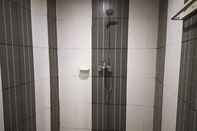 Toilet Kamar Memory Hotel