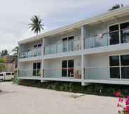 Exterior 4 Reef Beach Resort