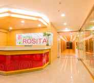 Lobi 4 Hotel Rosita Lucena