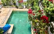 Kolam Renang 3 Villa Carissa Seminyak Centre - Bali