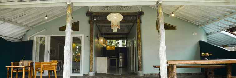 Lobby Sekar Villa