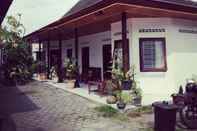 Lobi Lia Homestay 