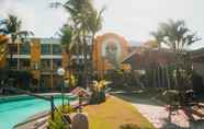 Bangunan 3 Country Village Hotel