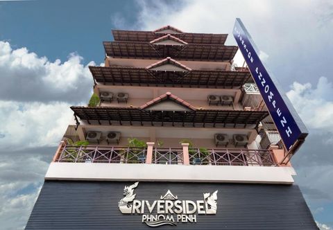 外観 Riverside Phnom Penh Hotel