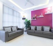 Sảnh chờ 4 RedDoorz Plus near SM Lanang Davao