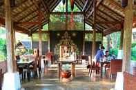 Lobby Baanrai Lanna Resort