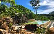 Kolam Renang 5 Roost Glamping