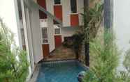 Kolam Renang 3 Full House 3 Bedroom at Villa Softa 6