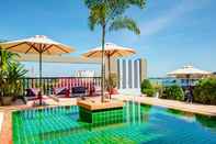 Swimming Pool Queen Grand Boutique Hotel & Spa