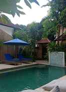 SWIMMING_POOL Cafe Wayan Cottages Senggigi