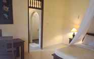 Kamar Tidur 6 Cafe Wayan Cottages Senggigi