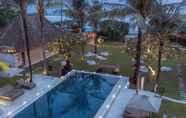 Kolam Renang 2 Beraban Beach House