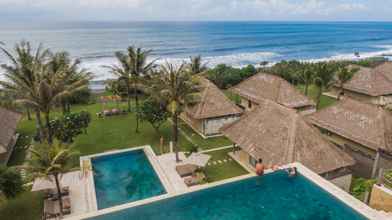 Swimming Pool 4 Beraban Beach House