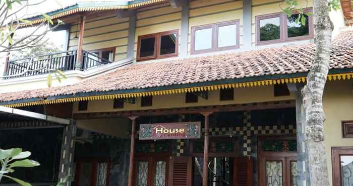 Lobi Homestay Dua Kelapa