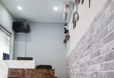 Lobby 6 Global Residency
